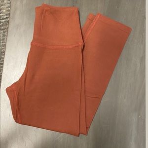 Beyond yoga Capri leggings